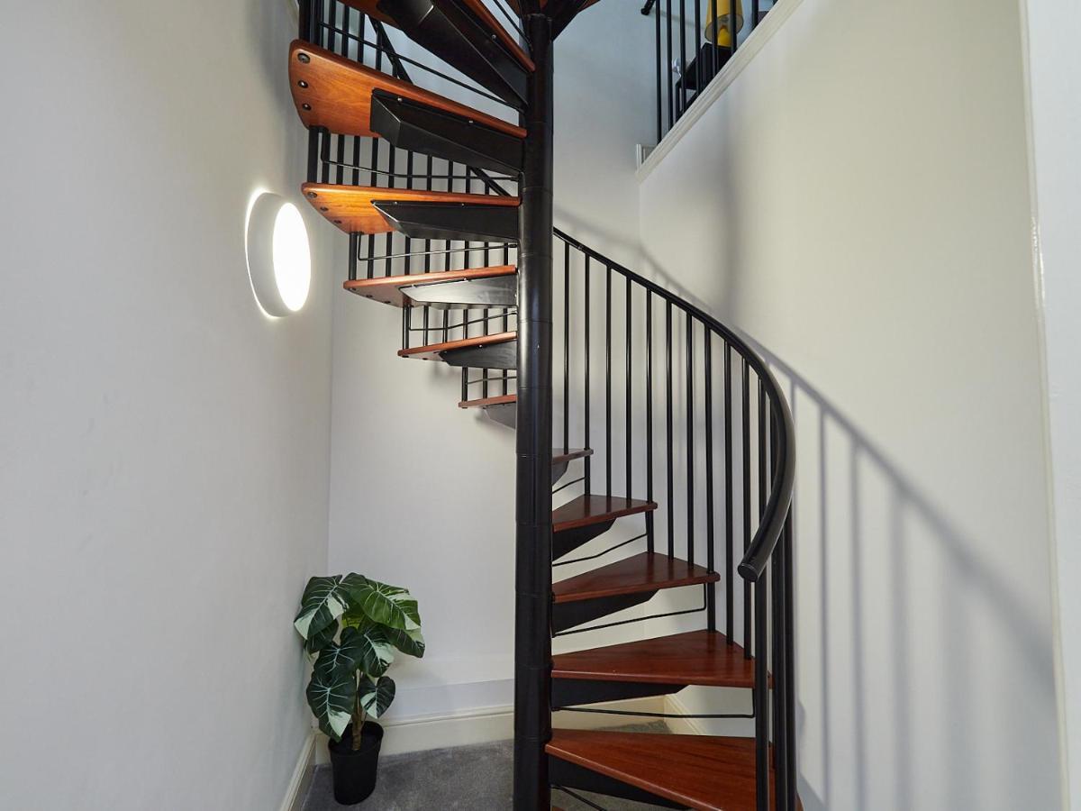Emerald Suite: Two-Story Duplex in City Centre Birmingham Exterior photo